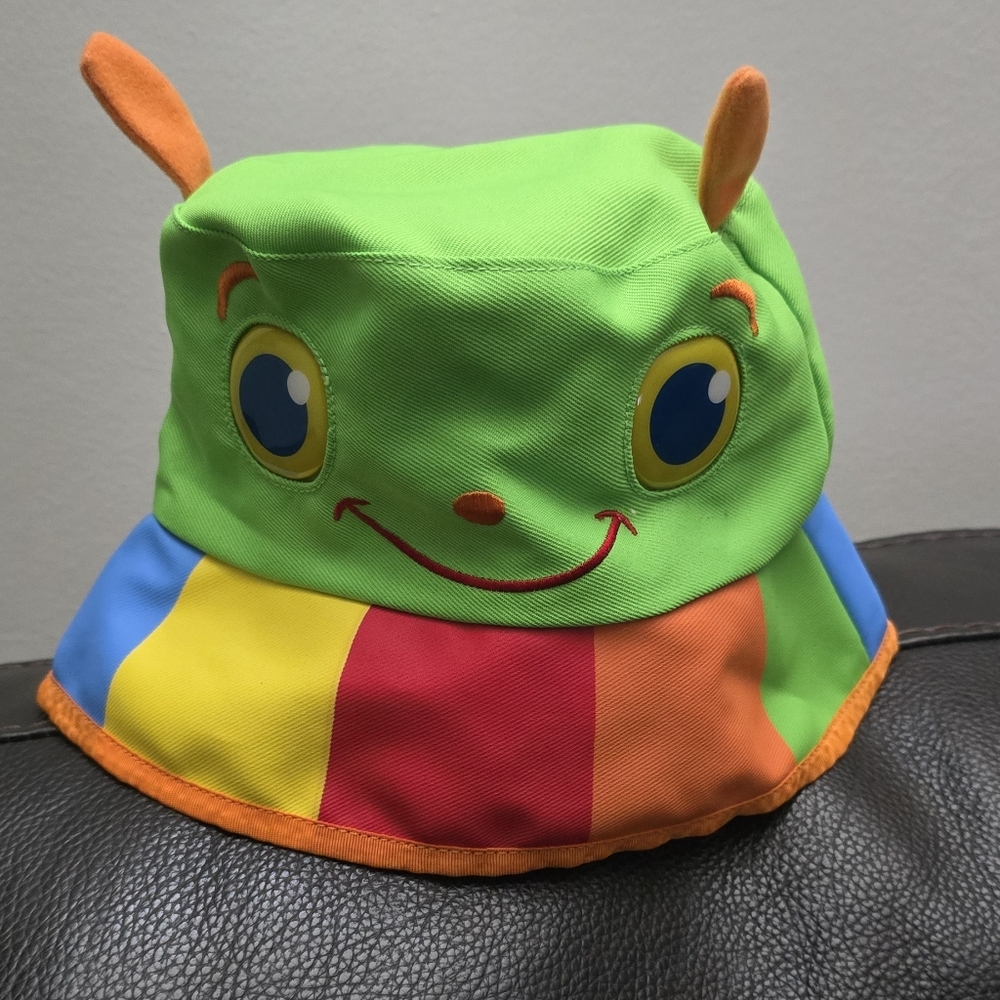 Melissa & Doug Green Frog Bucket Hat